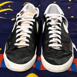 Nike Black and White Classic Sneakers